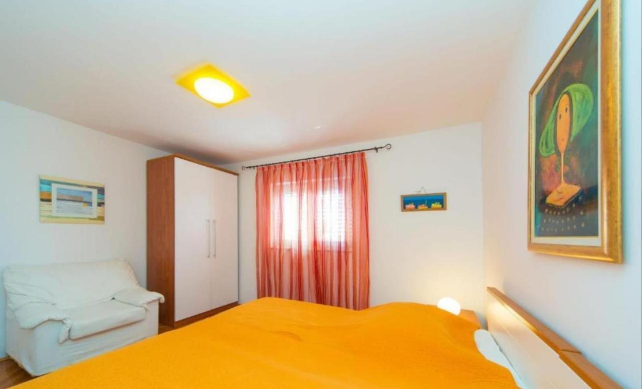 Apartment Gigi ดูบรอฟนิก ภายนอก รูปภาพ