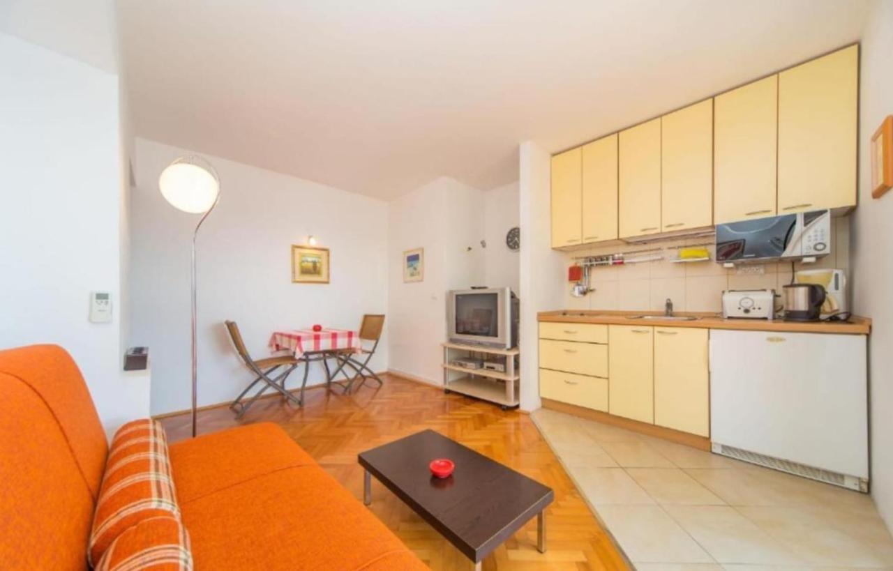 Apartment Gigi ดูบรอฟนิก ภายนอก รูปภาพ