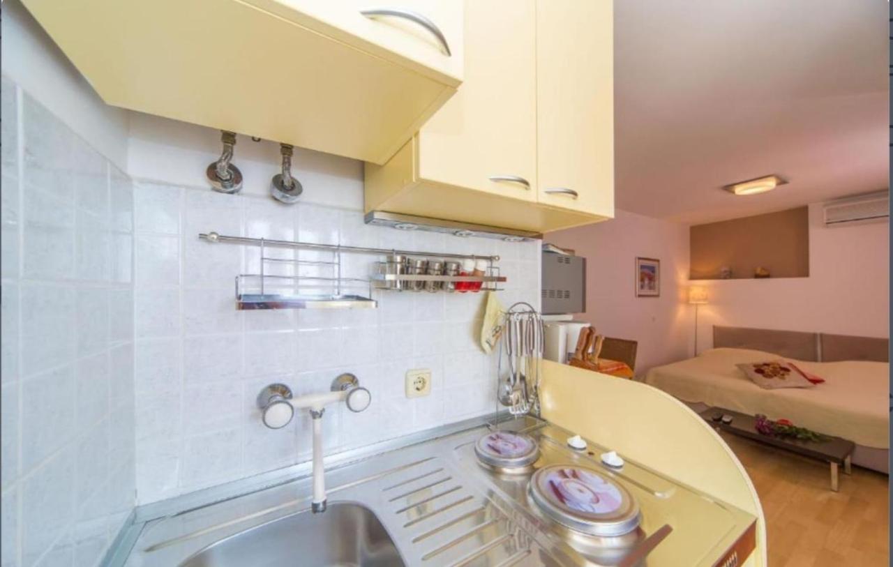Apartment Gigi ดูบรอฟนิก ภายนอก รูปภาพ